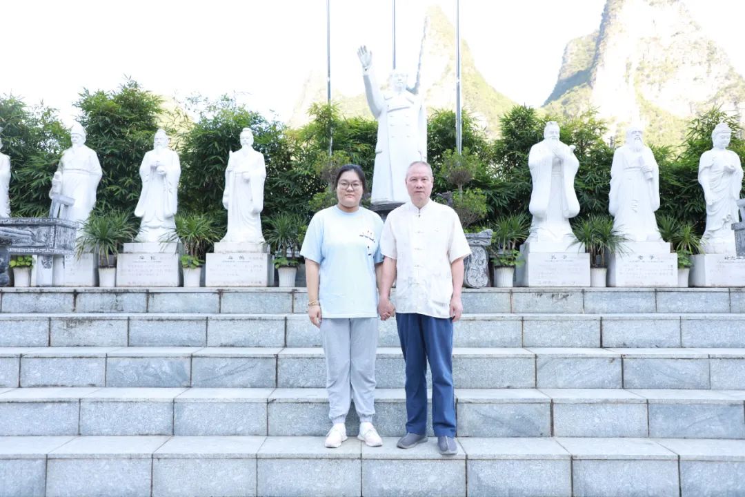 1724770352.jpg 1724770352.jpg