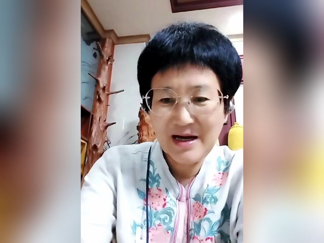 1728607817691072.jpg 1728607817691072.jpg