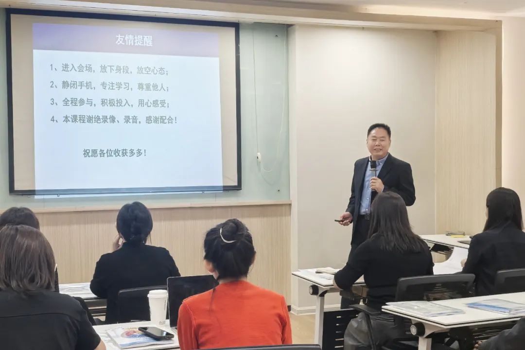 1728608163467062.jpg 1728608163467062.jpg