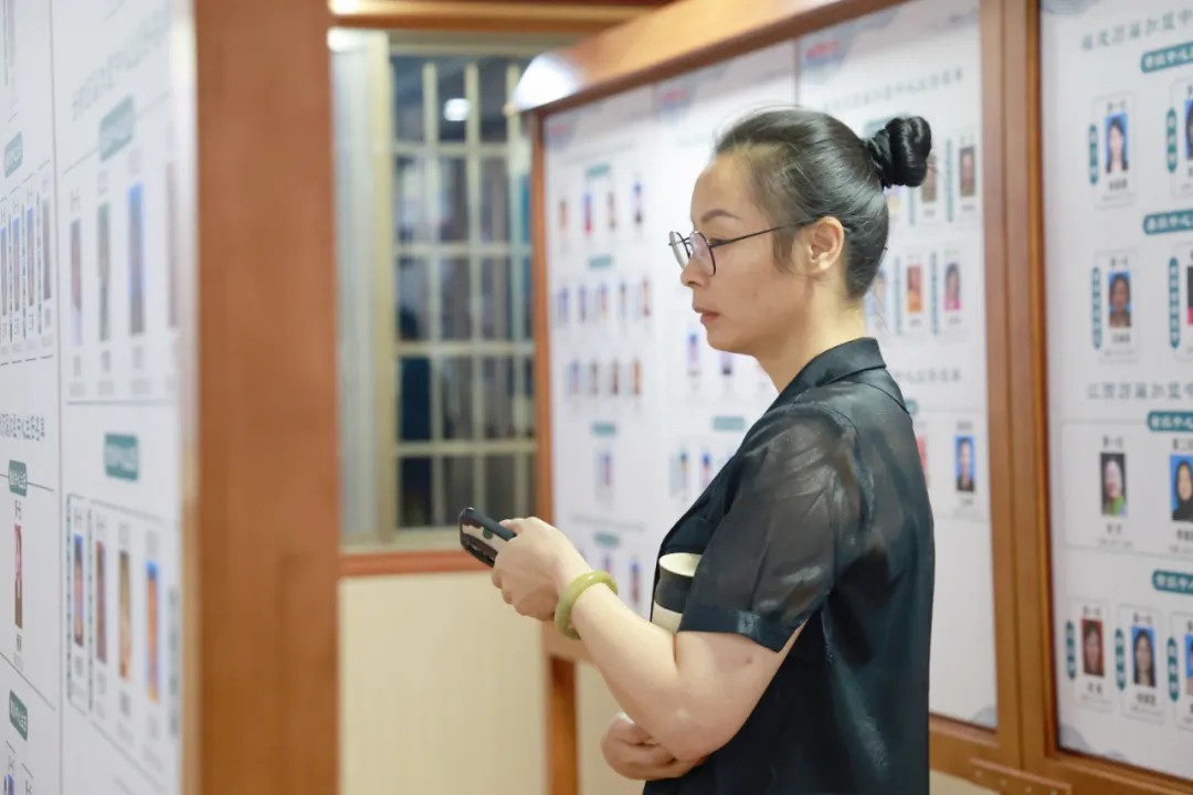 1728616683654359.jpg 1728616683654359.jpg