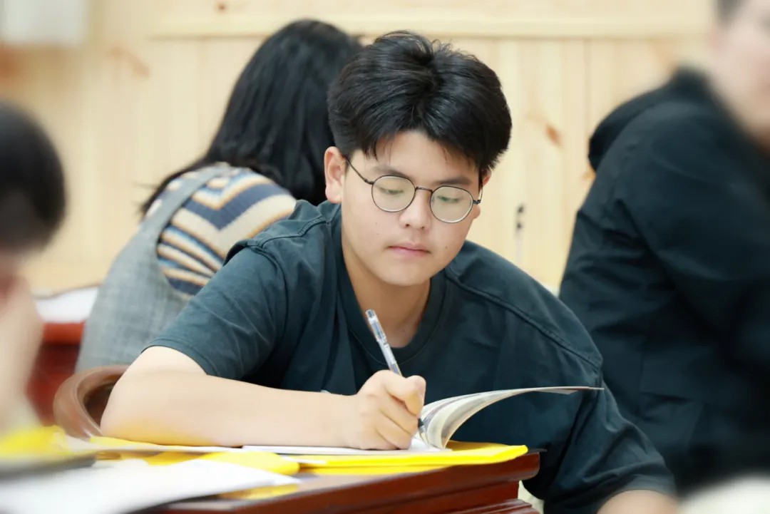 1728616701613531.jpg 1728616701613531.jpg