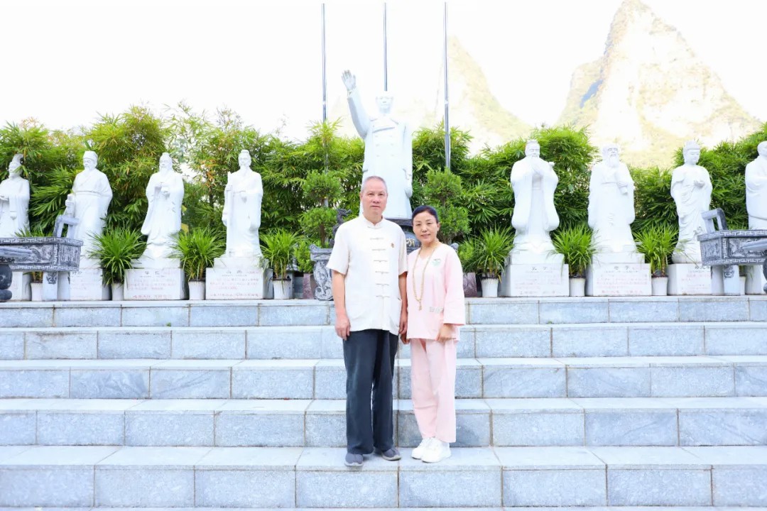 1728950711197529.jpg 1728950711197529.jpg