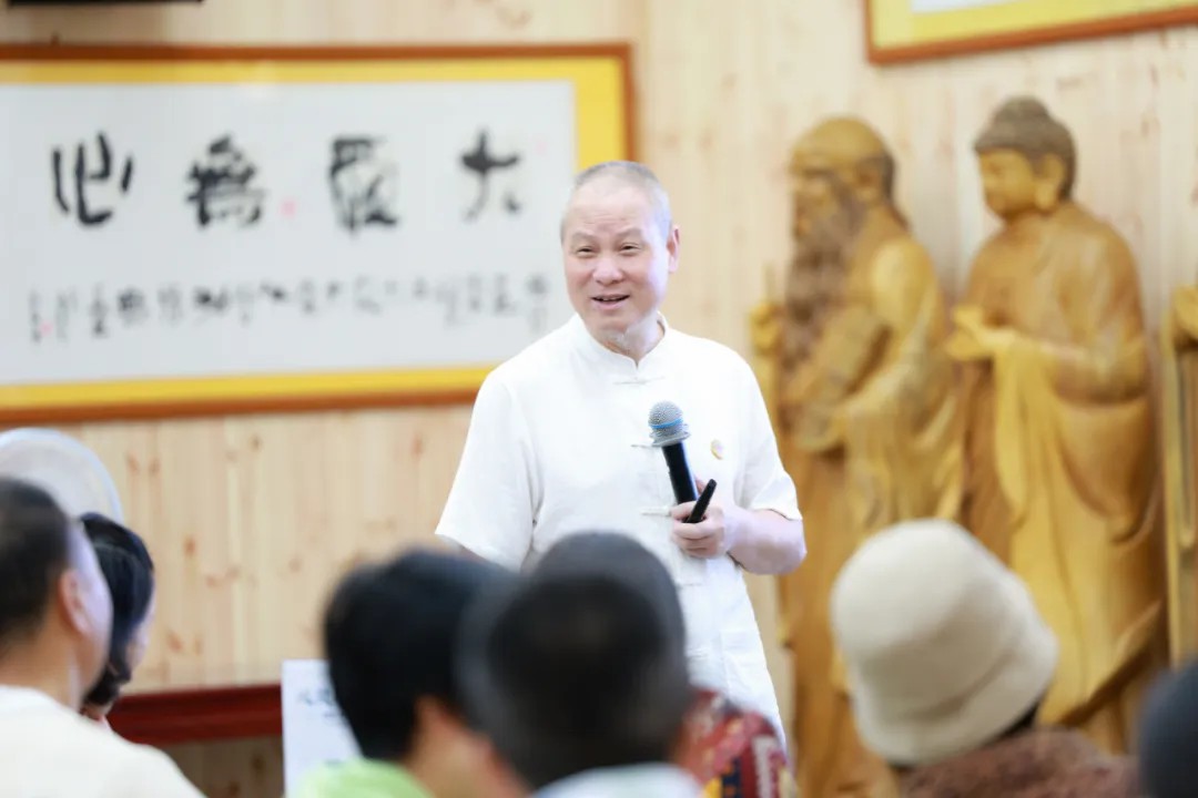 1729383763160776.jpg 1729383763160776.jpg