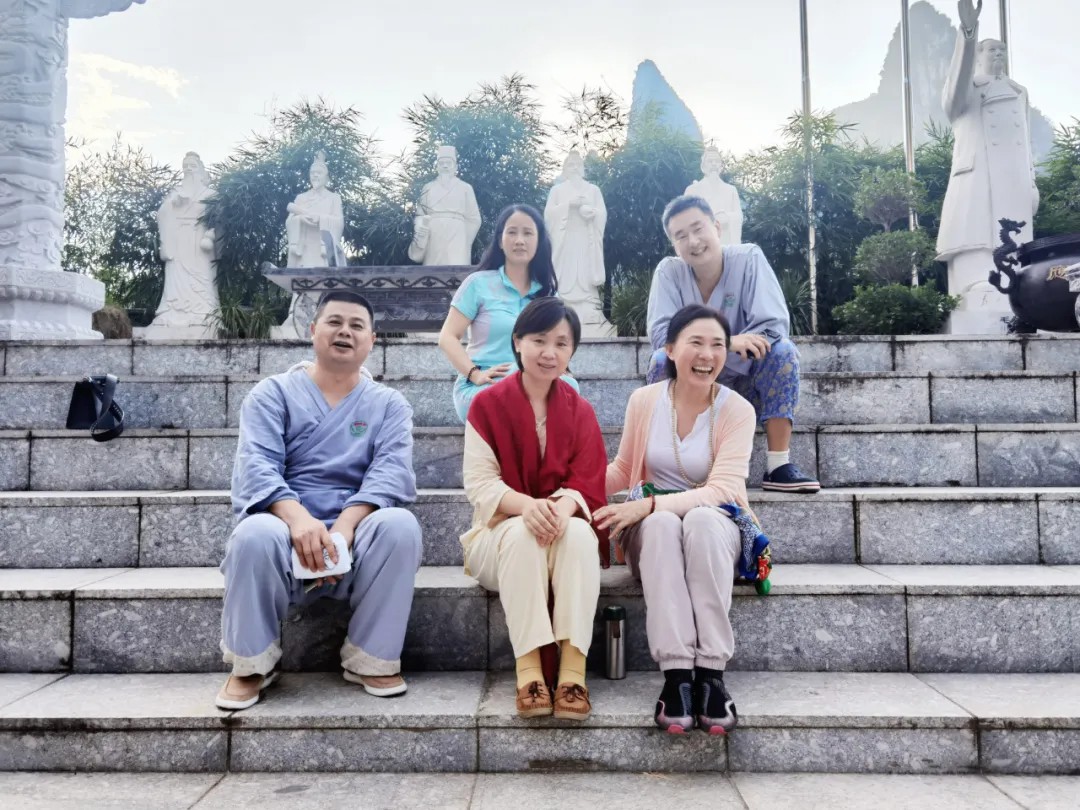 1729644390429265.jpg 1729644390429265.jpg