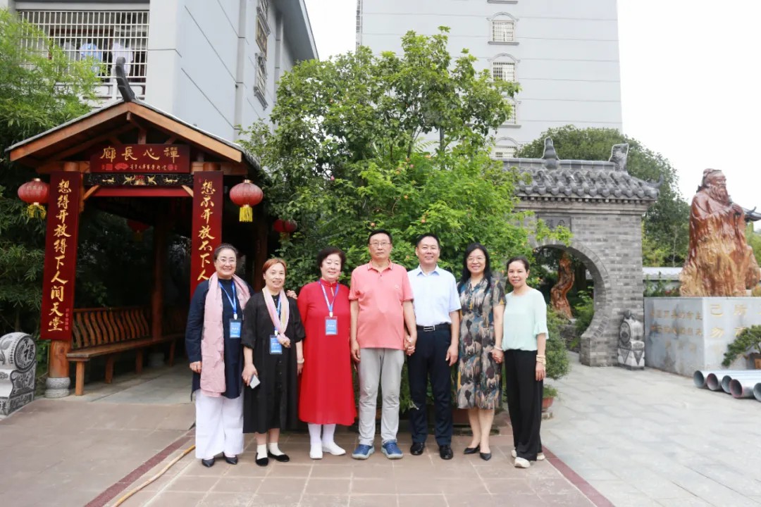 1729644569778862.jpg 1729644569778862.jpg