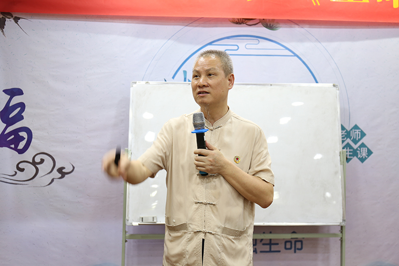 1731977373519521.jpg 1561097333819840.jpg