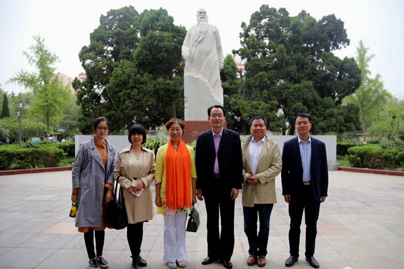 1523931684588417.jpg 1523931684588417.jpg