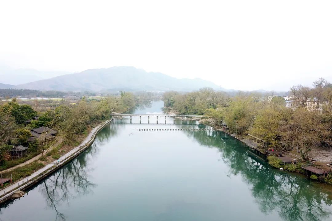 1742690425630781.jpg 1742690425630781.jpg