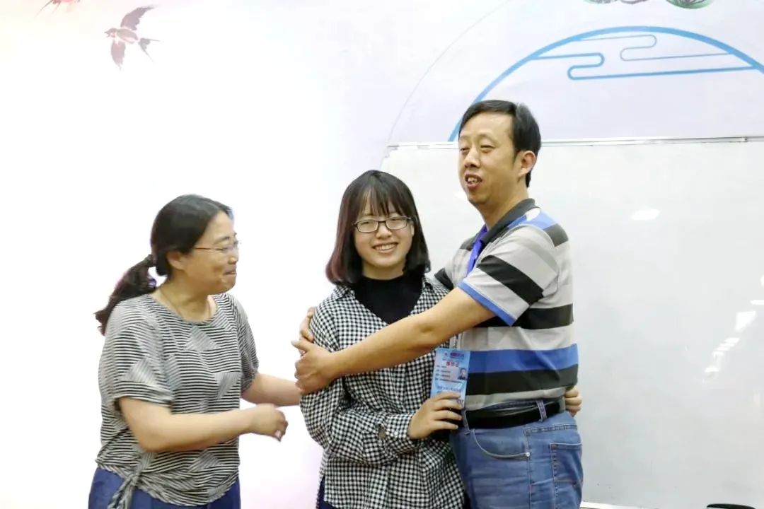 1742775724343342.jpg 1742775724343342.jpg