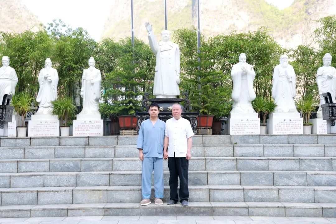 1746348768904140.jpg 1746348768904140.jpg