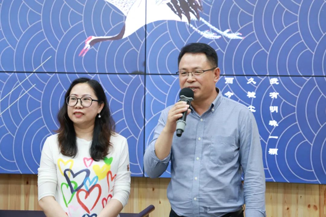 1748564875932498.jpg 1748564875932498.jpg