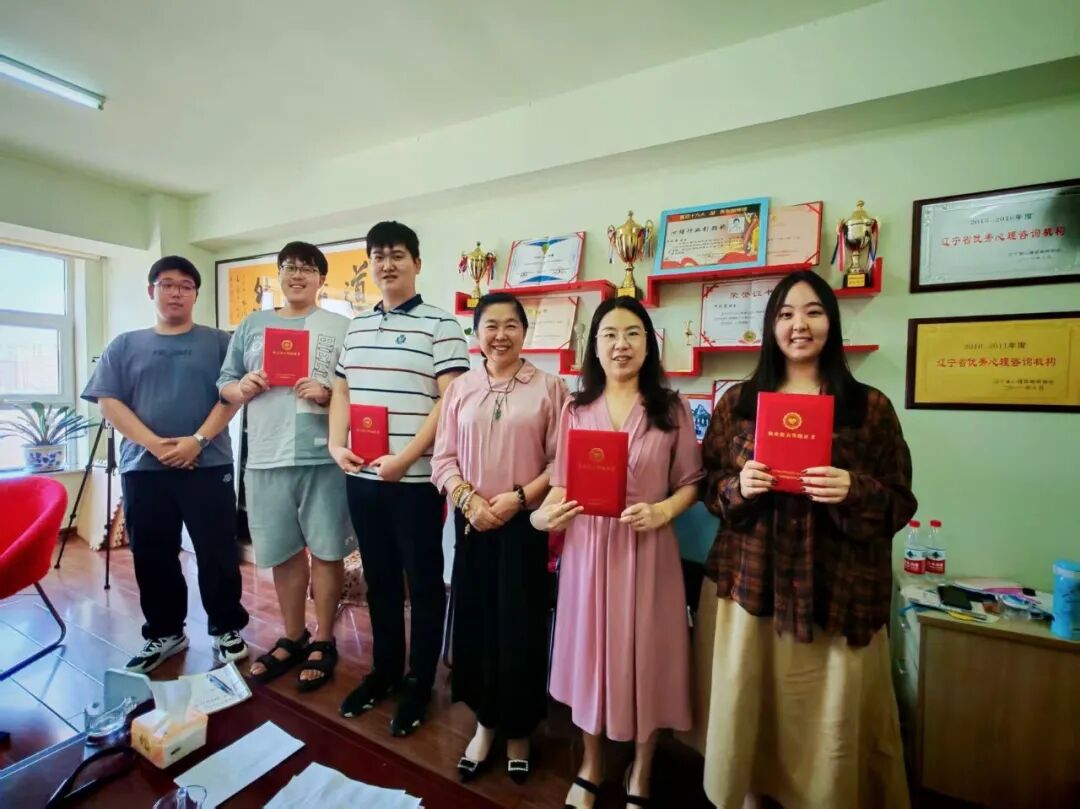 繪畫與心靈的對話——爸媽在線遼寧中心心理沙龍紀實